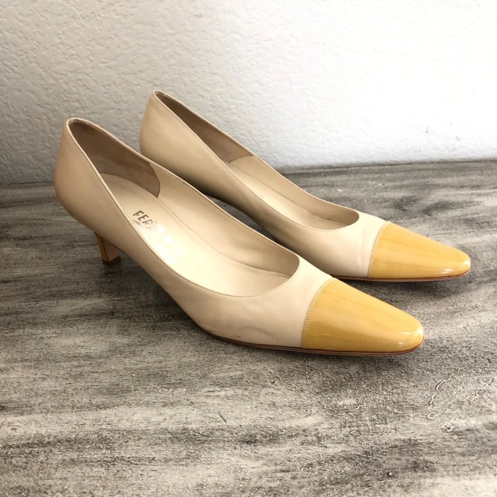 Salvatore Ferragamo Vintage Nude Color Block Heels - Picture 10 of 13